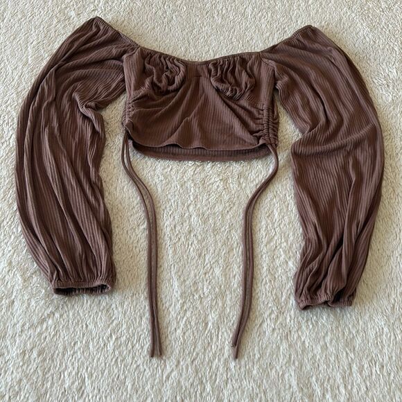Fashion Nova ruched peasant top brown size small - Picture 3 of 16